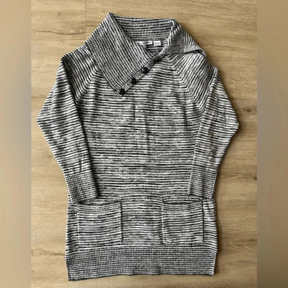 Eight Eight Eight Women’s 100% Cotton Black Grey Turtleneck Knit Sweater SZ S